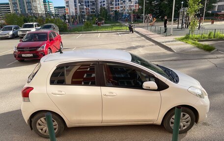 Toyota Vitz, 2008 год, 790 000 рублей, 14 фотография
