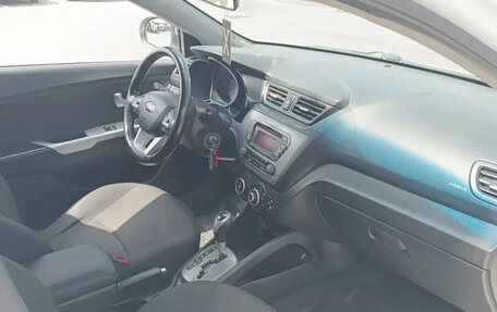KIA Rio III рестайлинг, 2014 год, 760 000 рублей, 14 фотография