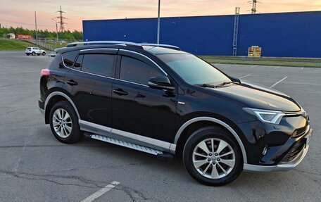 Toyota RAV4, 2016 год, 2 850 000 рублей, 5 фотография