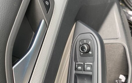 Volkswagen Golf VIII, 2021 год, 2 190 000 рублей, 26 фотография