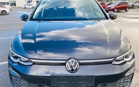 Volkswagen Golf VIII, 2021 год, 2 190 000 рублей, 24 фотография