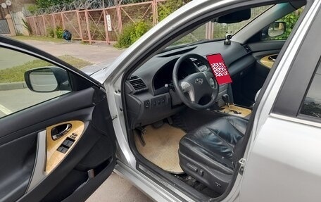 Toyota Camry, 2006 год, 975 000 рублей, 11 фотография