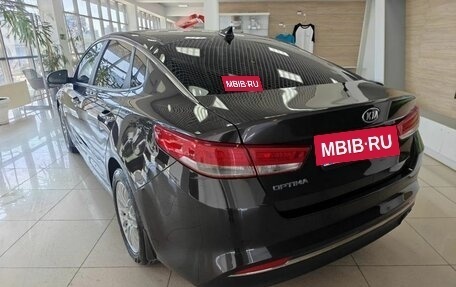 KIA Optima IV, 2017 год, 1 615 000 рублей, 7 фотография