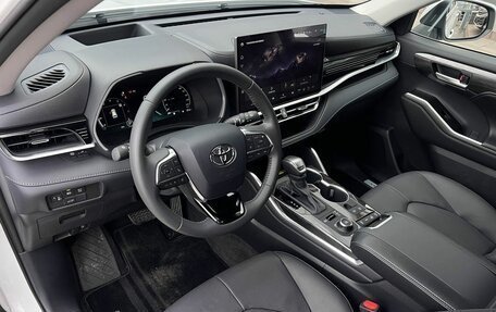 Toyota Highlander, 2026 год, 6 190 000 рублей, 7 фотография