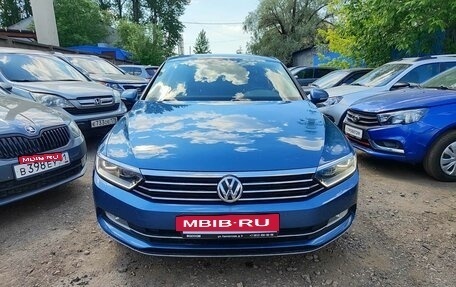 Volkswagen Passat B8 рестайлинг, 2018 год, 1 899 000 рублей, 2 фотография
