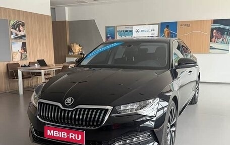 Skoda Superb III рестайлинг, 2024 год, 1 868 083 рублей, 1 фотография