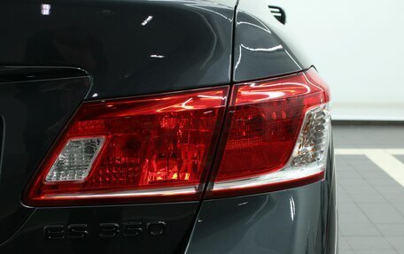 Lexus ES VII, 2010 год, 1 750 000 рублей, 21 фотография