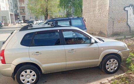 Hyundai Tucson III, 2007 год, 1 050 000 рублей, 2 фотография