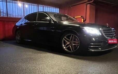 Mercedes-Benz S-Класс, 2018 год, 4 800 000 рублей, 34 фотография