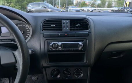 Volkswagen Polo VI (EU Market), 2012 год, 629 000 рублей, 11 фотография
