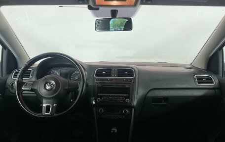 Volkswagen Polo VI (EU Market), 2012 год, 739 000 рублей, 11 фотография