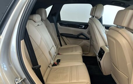 Porsche Cayenne III, 2019 год, 5 750 000 рублей, 18 фотография
