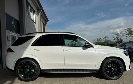 Mercedes-Benz GLE, 2026 год, 15 950 000 рублей, 3 фотография