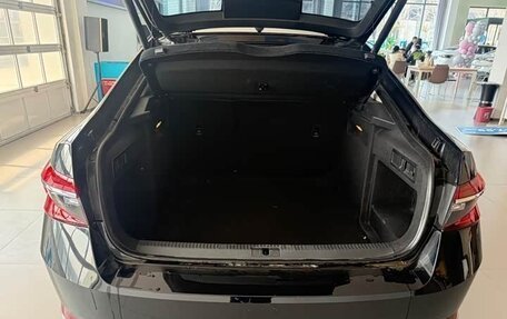 Skoda Superb III рестайлинг, 2024 год, 1 868 083 рублей, 7 фотография