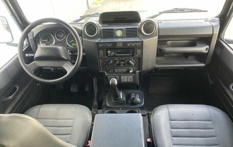 Land Rover Defender I, 2007 год, 3 250 000 рублей, 14 фотография
