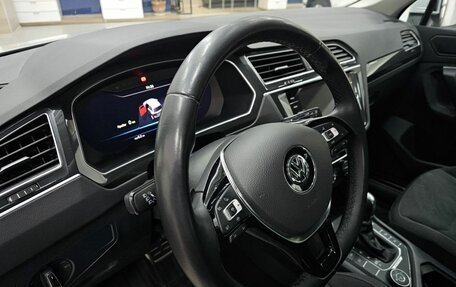 Volkswagen Tiguan II, 2018 год, 2 770 000 рублей, 7 фотография