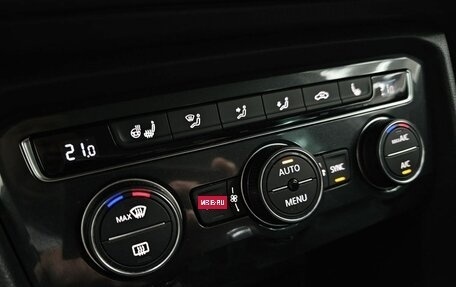 Volkswagen Tiguan II, 2018 год, 2 770 000 рублей, 10 фотография