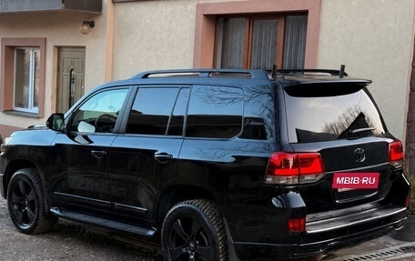Toyota Land Cruiser 200, 2020 год, 8 100 000 рублей, 2 фотография