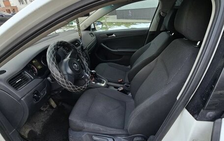 Volkswagen Jetta VI, 2014 год, 350 000 рублей, 9 фотография