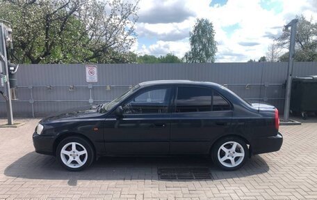 Hyundai Accent II, 2011 год, 450 000 рублей, 2 фотография