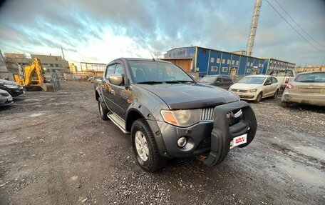 Mitsubishi L200 IV рестайлинг, 2007 год, 800 000 рублей, 10 фотография