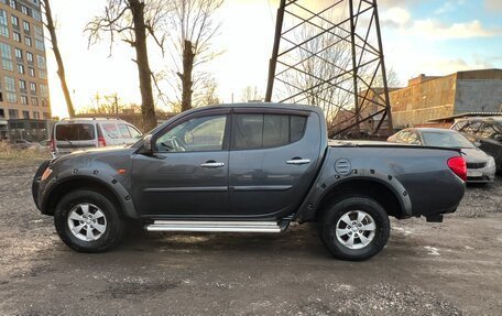 Mitsubishi L200 IV рестайлинг, 2007 год, 800 000 рублей, 3 фотография