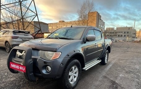 Mitsubishi L200 IV рестайлинг, 2007 год, 800 000 рублей, 2 фотография