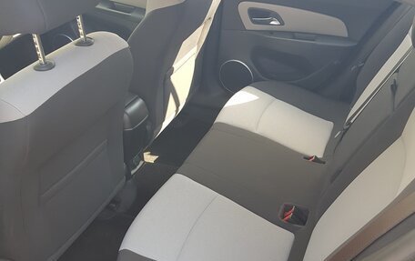 Chevrolet Cruze II, 2015 год, 1 020 000 рублей, 5 фотография