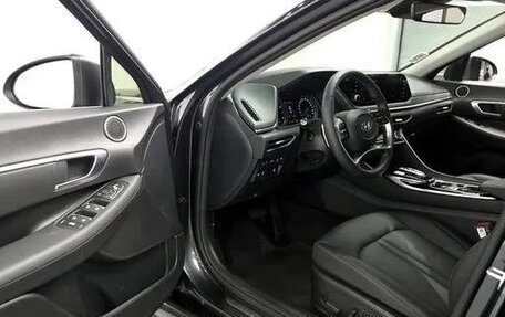 Hyundai Sonata VIII, 2020 год, 2 500 000 рублей, 6 фотография