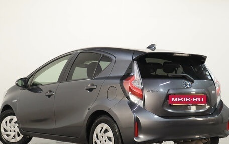 Toyota Aqua I, 2018 год, 1 259 000 рублей, 4 фотография