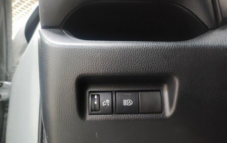 Toyota RAV4, 2019 год, 2 512 000 рублей, 18 фотография