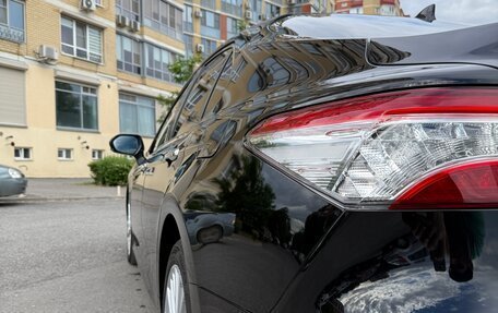 Toyota Camry, 2018 год, 2 970 000 рублей, 5 фотография