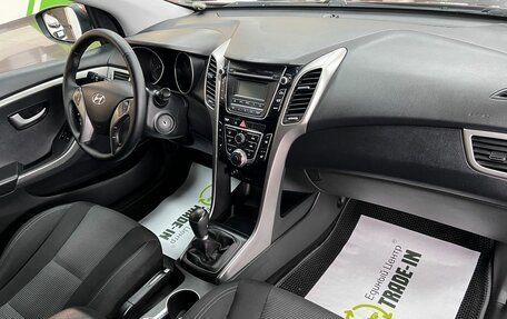 Hyundai i30 II рестайлинг, 2012 год, 945 000 рублей, 13 фотография