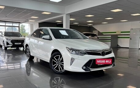 Toyota Camry, 2017 год, 2 345 000 рублей, 5 фотография