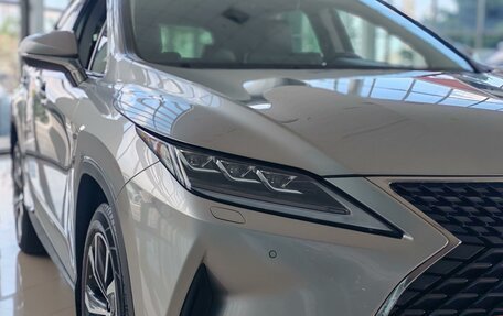 Lexus RX IV рестайлинг, 2020 год, 5 390 000 рублей, 9 фотография