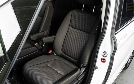 Honda Freed II, 2019 год, 1 790 000 рублей, 15 фотография