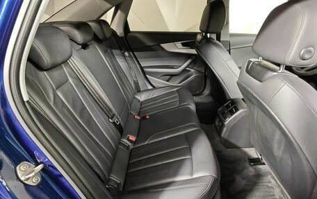 Audi A4, 2018 год, 2 155 000 рублей, 15 фотография