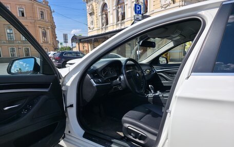 BMW 5 серия, 2014 год, 2 400 000 рублей, 11 фотография