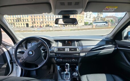 BMW 5 серия, 2014 год, 2 400 000 рублей, 13 фотография