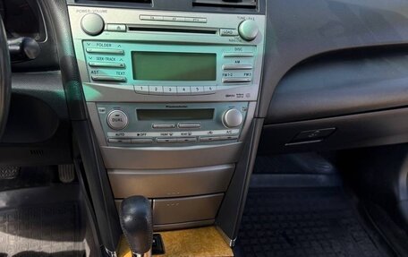 Toyota Camry, 2006 год, 1 200 000 рублей, 8 фотография