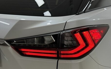Lexus RX IV рестайлинг, 2017 год, 4 298 000 рублей, 10 фотография