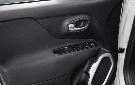 Jeep Renegade I рестайлинг, 2018 год, 1 299 000 рублей, 20 фотография
