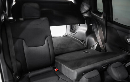 Jeep Renegade I рестайлинг, 2018 год, 1 299 000 рублей, 24 фотография
