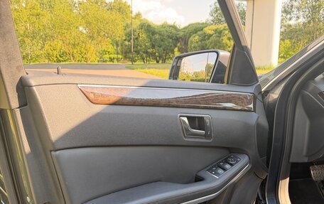 Mercedes-Benz E-Класс, 2012 год, 1 800 000 рублей, 8 фотография