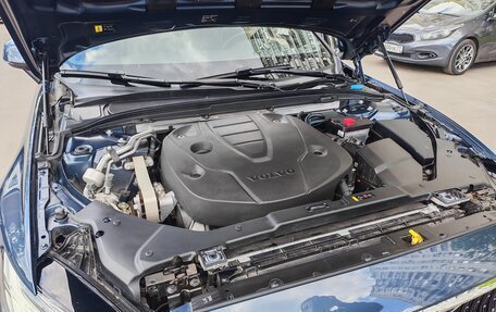 Volvo V60 Cross Country II, 2019 год, 3 750 000 рублей, 17 фотография