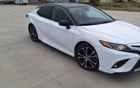 Toyota Camry, 2019 год, 2 500 000 рублей, 8 фотография