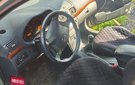 Toyota Avensis III рестайлинг, 2006 год, 680 000 рублей, 8 фотография