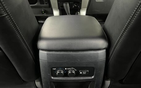 Toyota Land Cruiser Prado 120 рестайлинг, 2007 год, 2 150 000 рублей, 18 фотография
