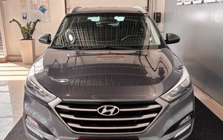 Hyundai Tucson III, 2018 год, 1 895 000 рублей, 2 фотография