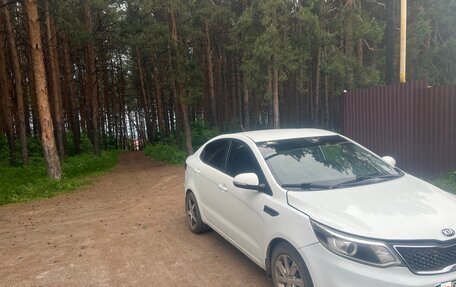 KIA Rio III рестайлинг, 2015 год, 660 000 рублей, 2 фотография